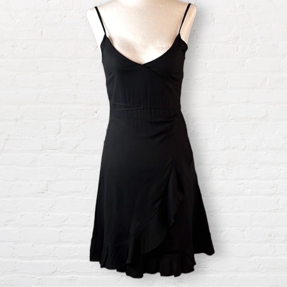 H&M black asymmetrical hem line dress with back zipper skinny straps lightweight